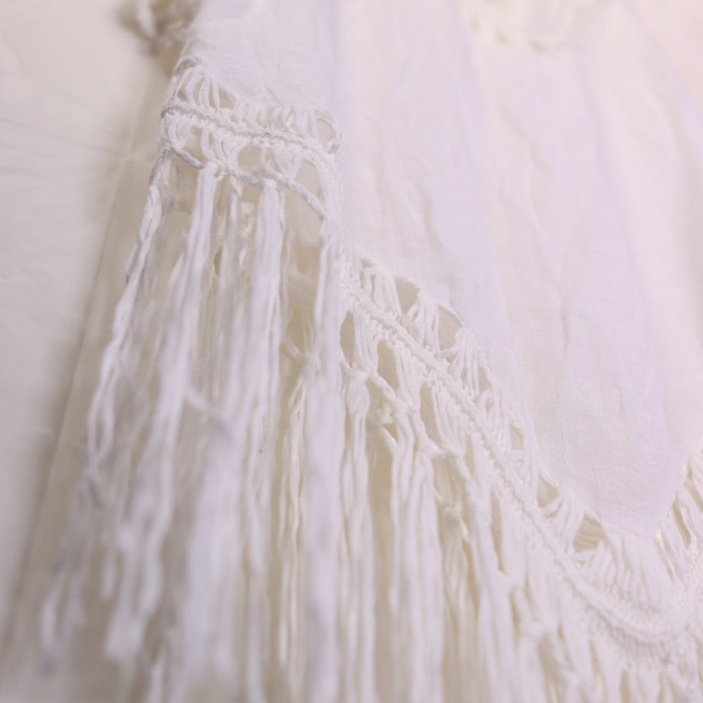 Simple white fringe blouse